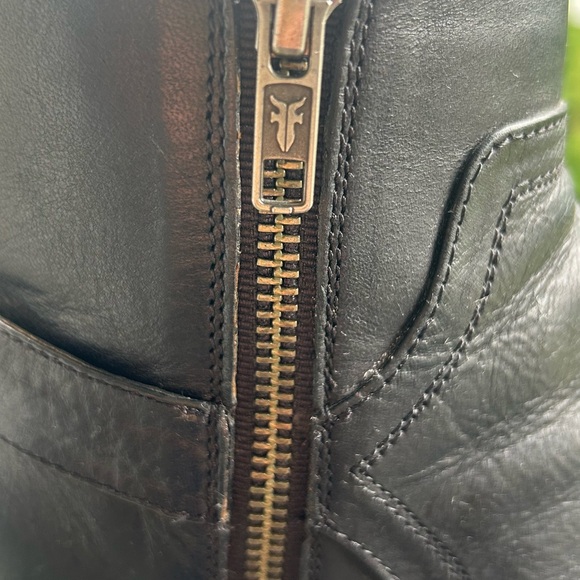 Frye Janis Black Leather Ankle Booties - Picture 7 of 8